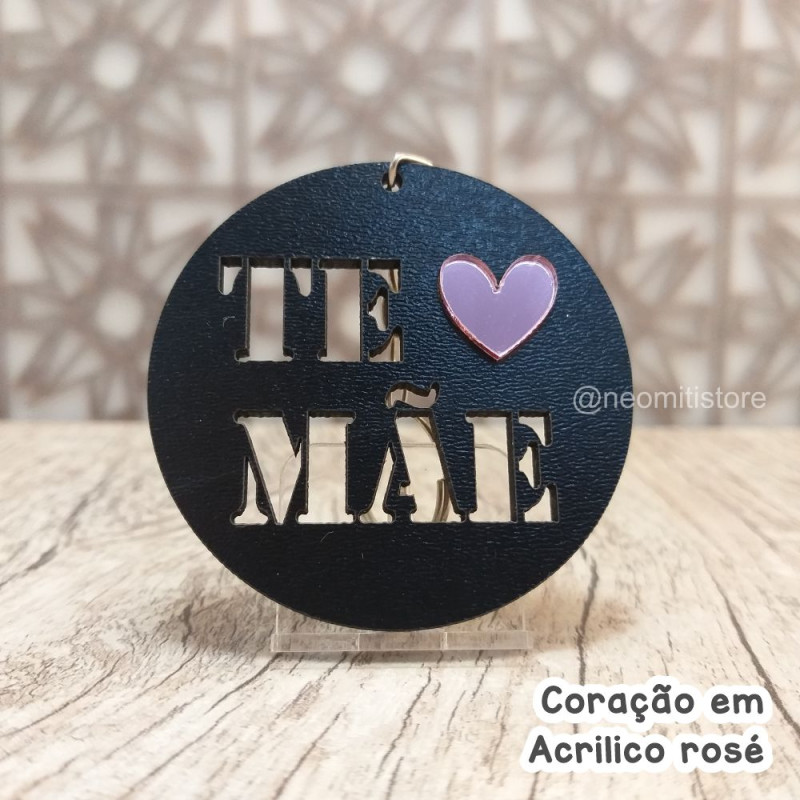 lembrancinha chaveiro dia das mães te amo com acrílico colorido preto elegante