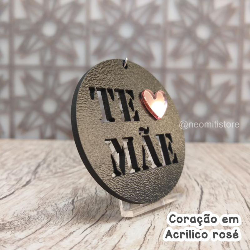 lembrancinha chaveiro dia das mães te amo com acrílico colorido preto elegante